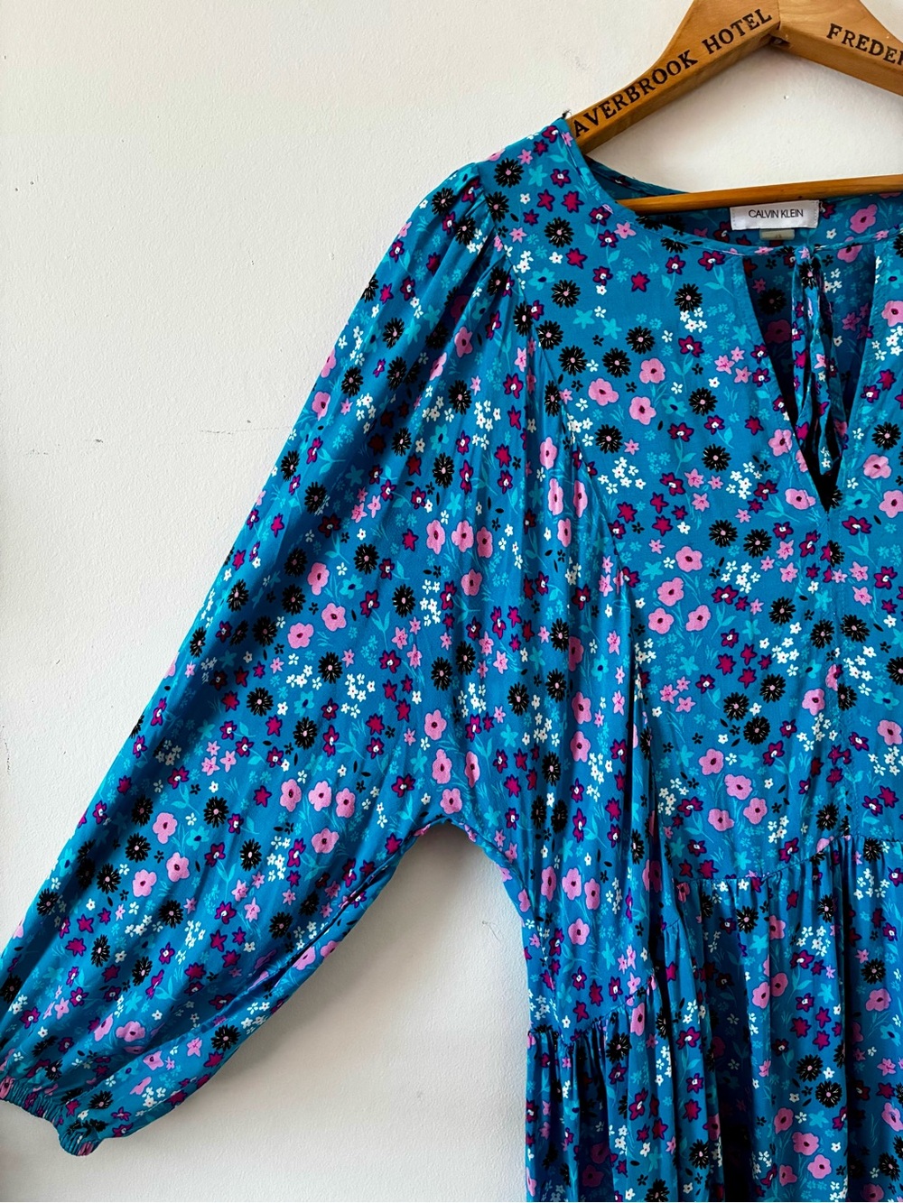 CALVIN KLEIN Teal Ditzy Floral Long-Sleeve Tiered Dress- Size 14 - Picture 5 of 13